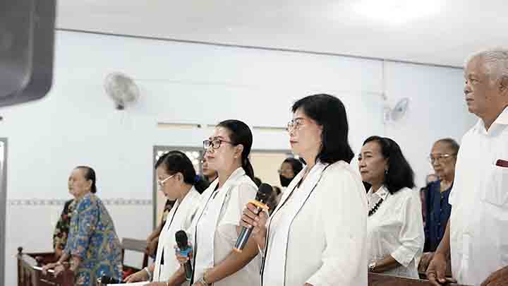 galeri, Ibadah Perjamuan Kudus GKJ Baki Pepantan Kingkang 2024, gereja kristen jawa, gkj, gkj baki, gereja kristen jawa baki, baki, sukoharjo, gkj klasis sukoharjo, klasis sukoharjo, klasis, sinode gkj, sinode 